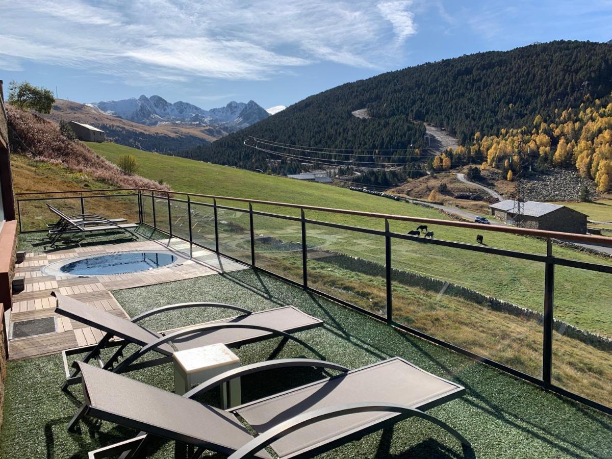 Apartaments Els Llacs Bordes d'Envalira Eksteriør bilde
